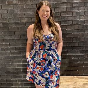 Meet your Posher, Hallie